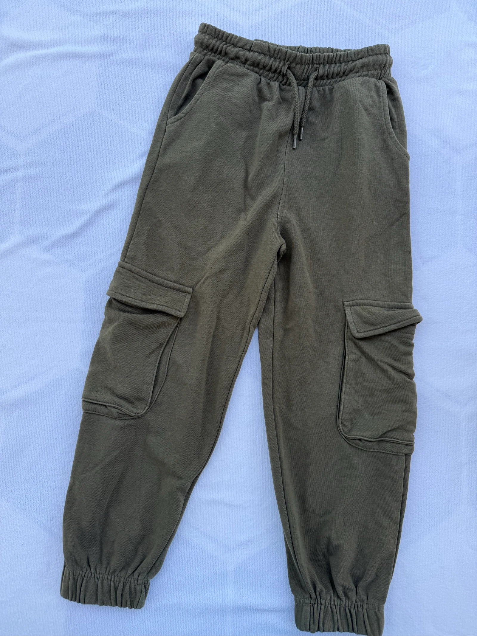 Jogging cargo kaki 